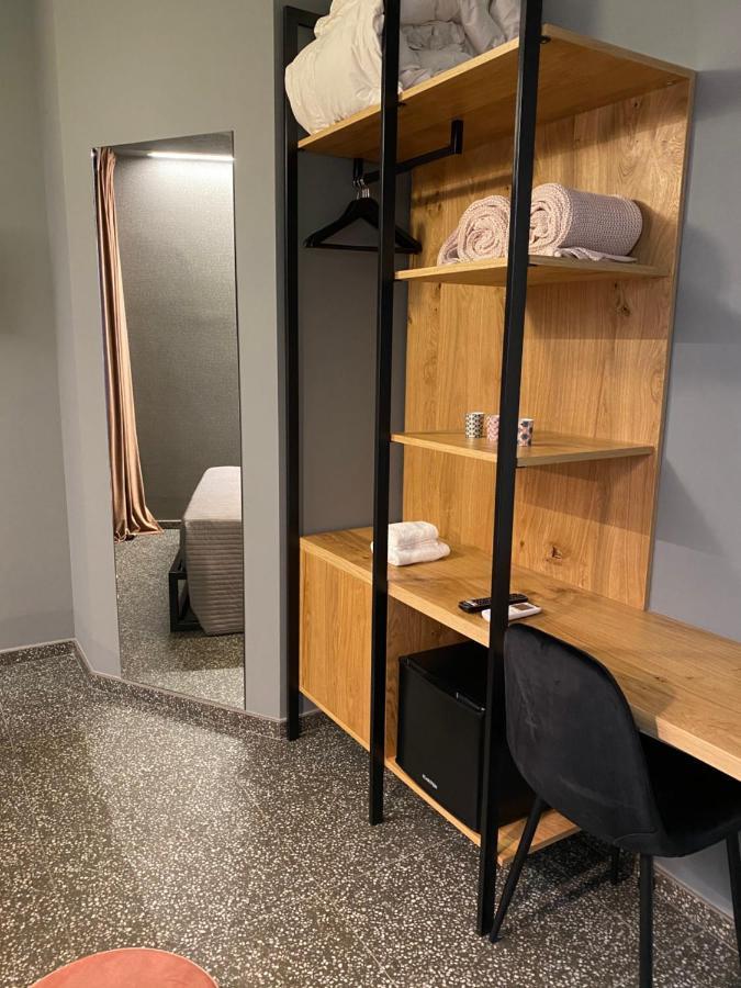 La Taverna Antica Rooms Пескара Екстериор снимка