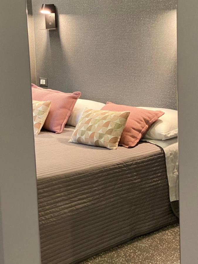 La Taverna Antica Rooms Пескара Екстериор снимка