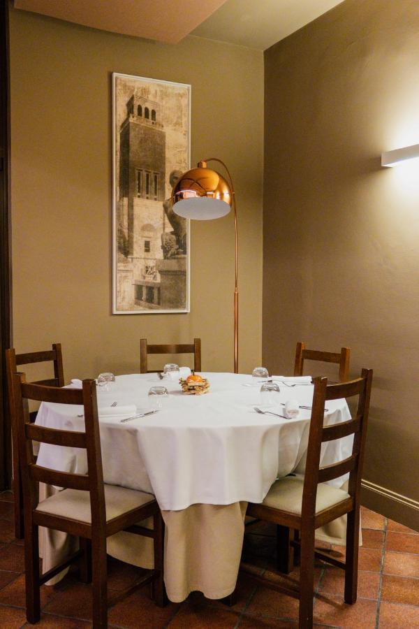 La Taverna Antica Rooms Пескара Екстериор снимка